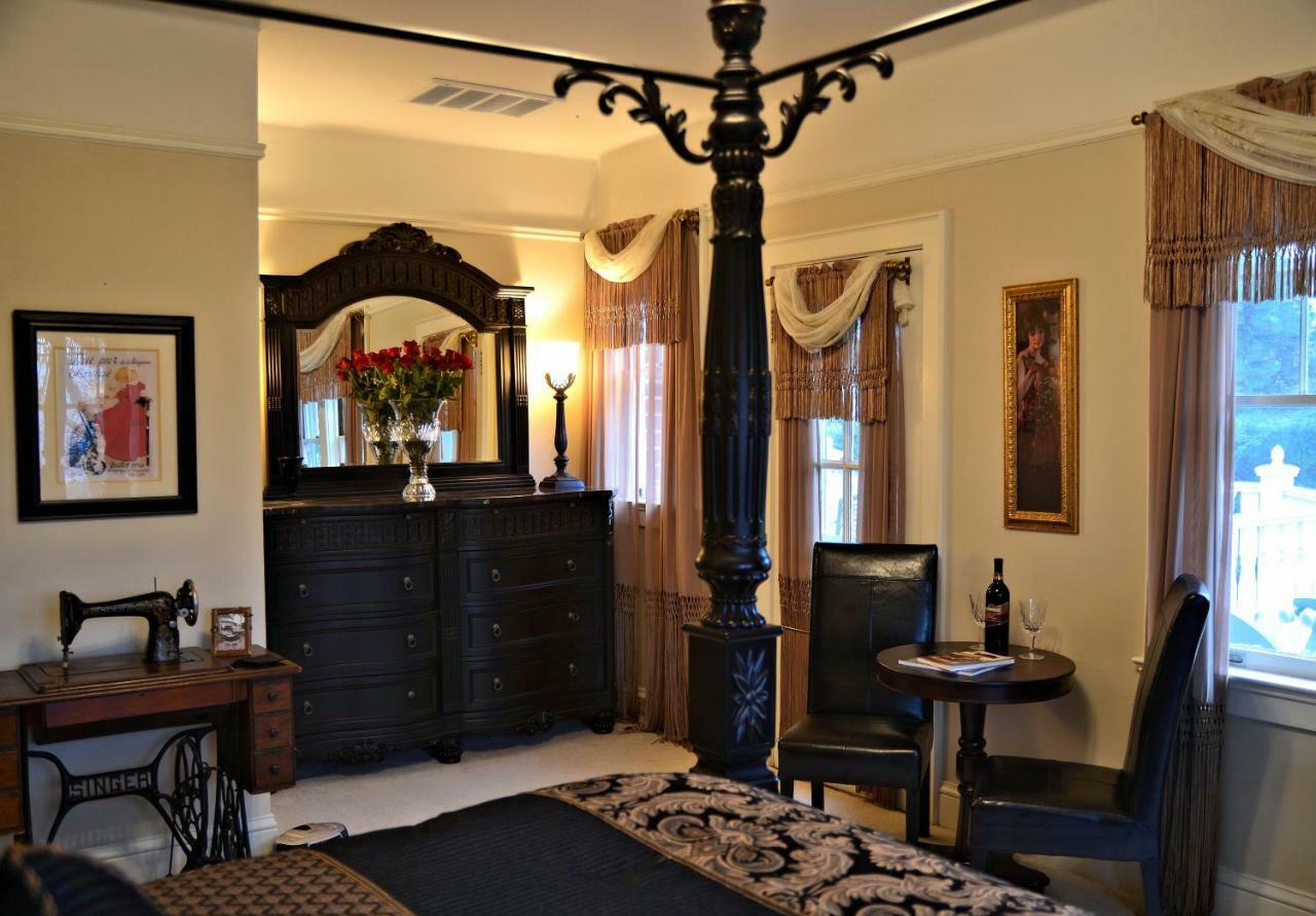 Hotel The On Knowles Hill
