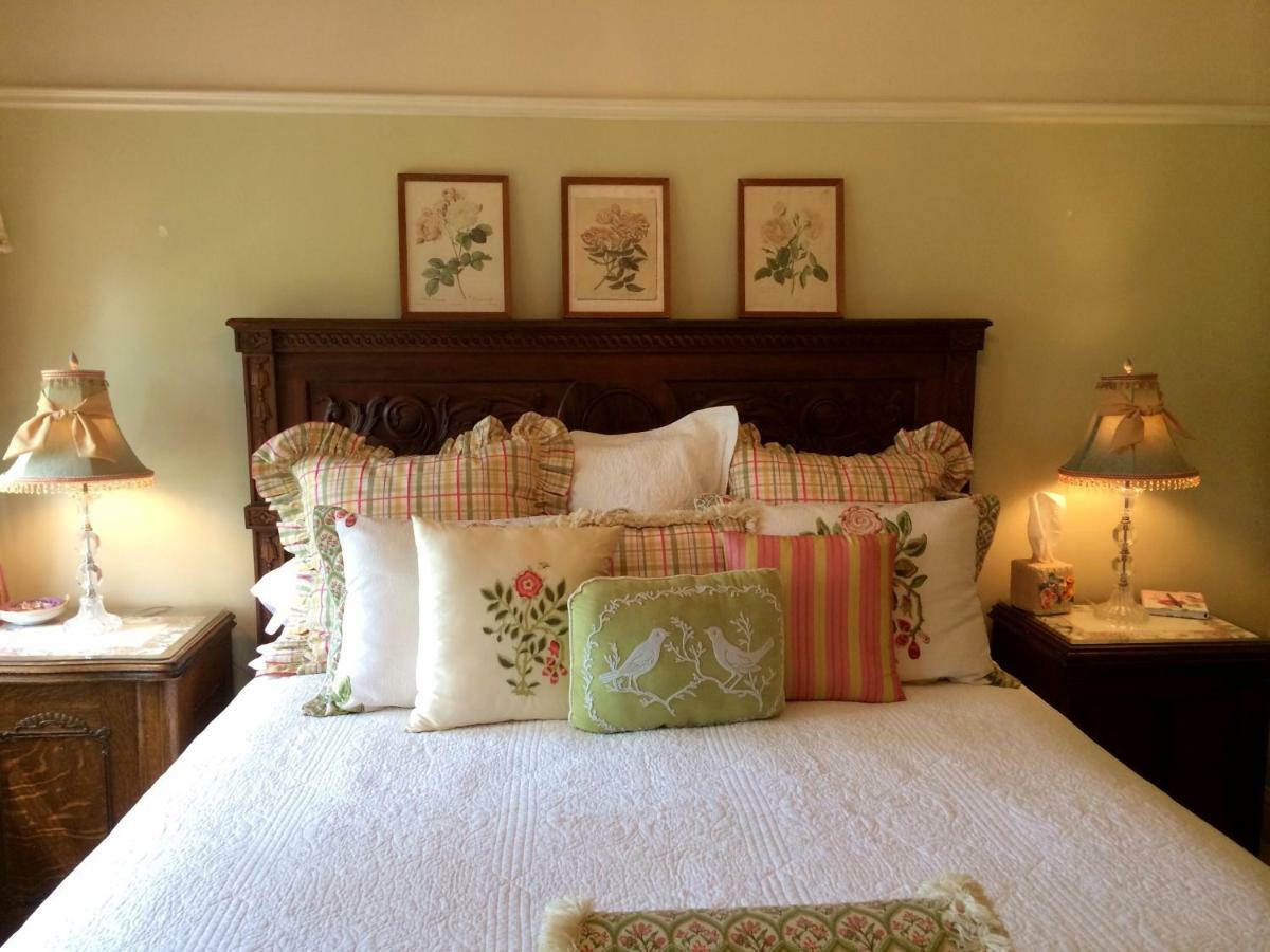 The On Knowles Hill 5* Sonora